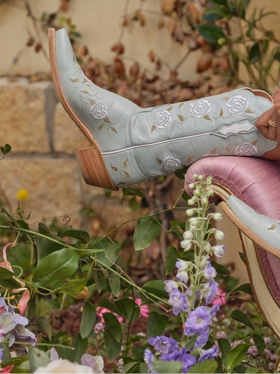 Lucchese Shoes - Lucchese floral cowboy boots